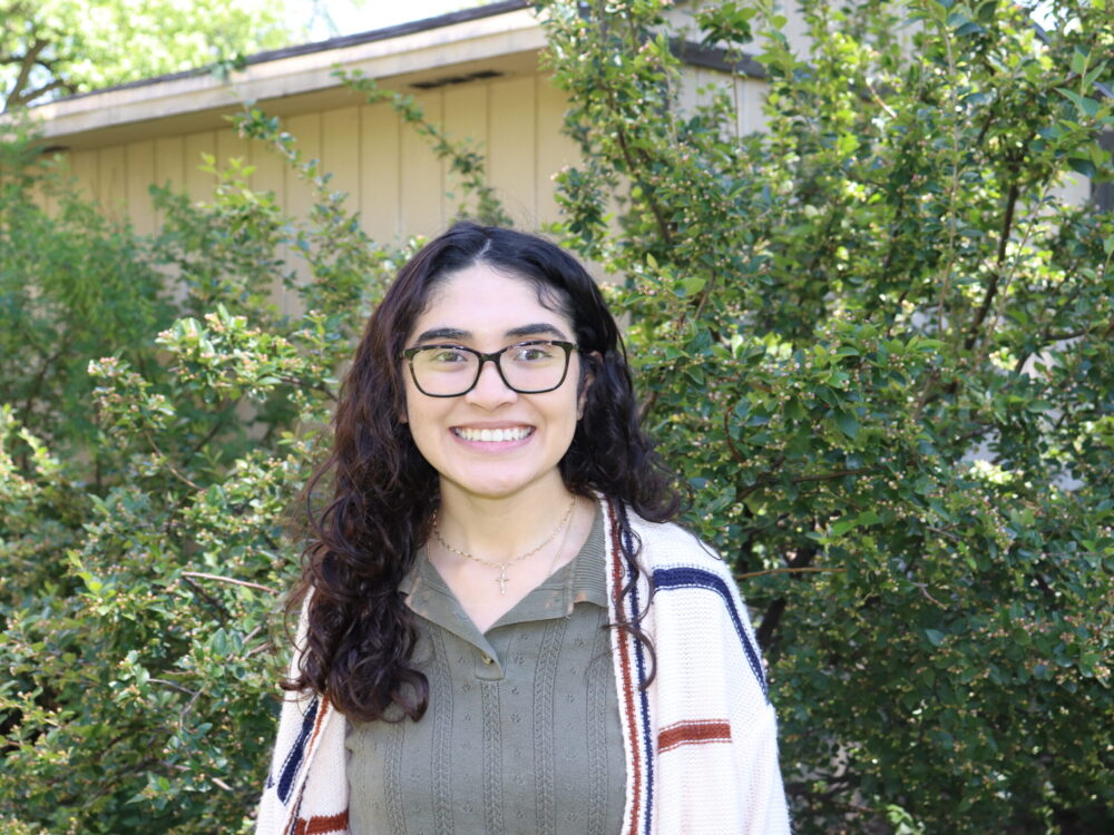 An outdoor portrait of Clare Espinoza